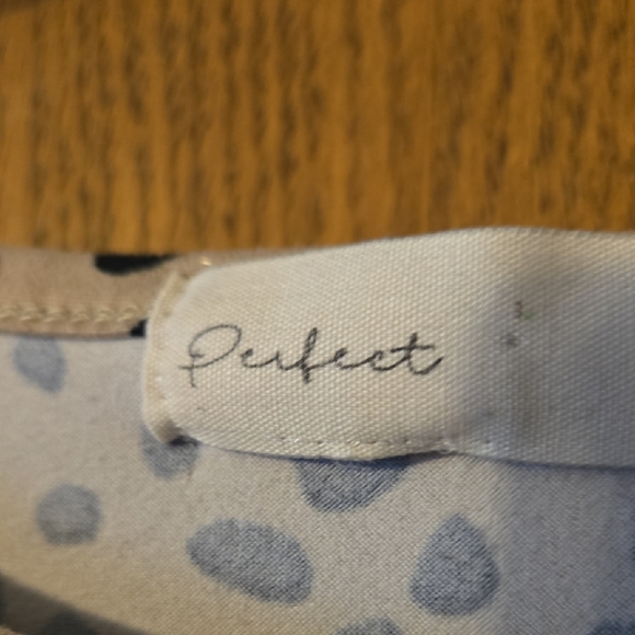 Leopard Print Ruffle Sleeve Top - Picture 2 of 2